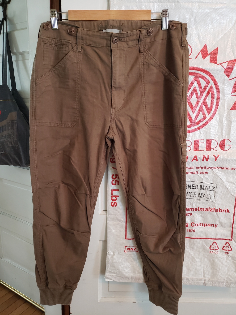 Vince Cuffed Cargo Pants